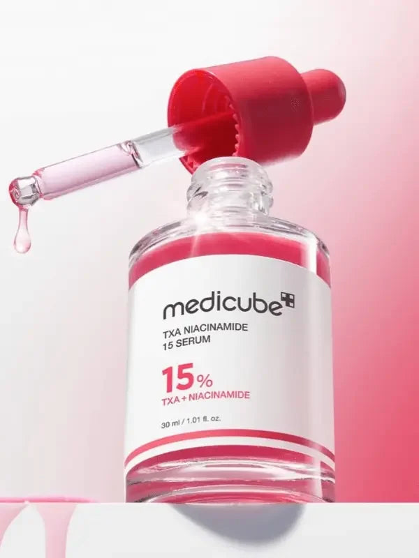 dark spot correcting niacinamide serum 15 Serum 30ml bottleKorean serum for dark spots and hyperpigmentationMedicube brightening serum with niacinamide and TXALightweight silky serum for even skin toneMedicube TXA serum for blemish scars and dull skin