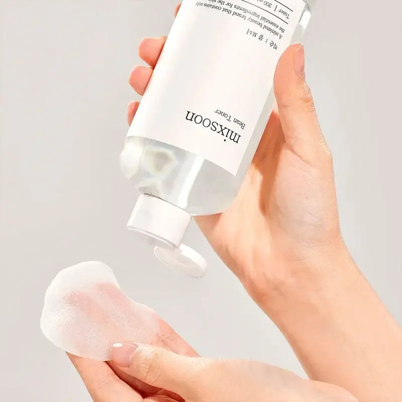Korean exfoliating hydrating toner Korean exfoliating tonerHydrating toner with fermented soybean extractMixsoon toner for exfoliation hydration and skin prepLightweight water-like toner for smooth radiant skinKorean skincare toner Mixsoon Bean gentle renewal