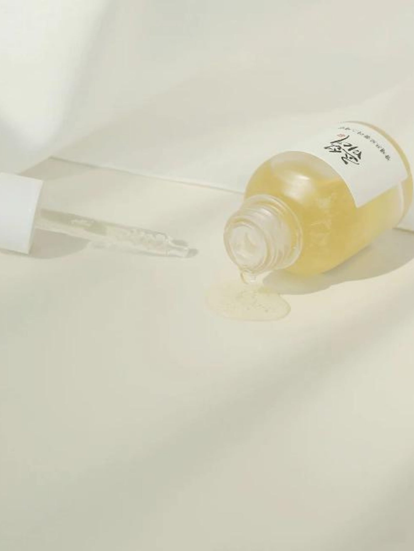 Beauty of Joseon Glow Serum 30 ml – propolis niacinamide serum

Brightening honey-tone serum with propolis & BHA

Hydrating glow serum for acne-prone, sensitive skin

Glass-skin serum with niacinamide and mild exfoliant

Calming, radiant serum with natural propolis extract