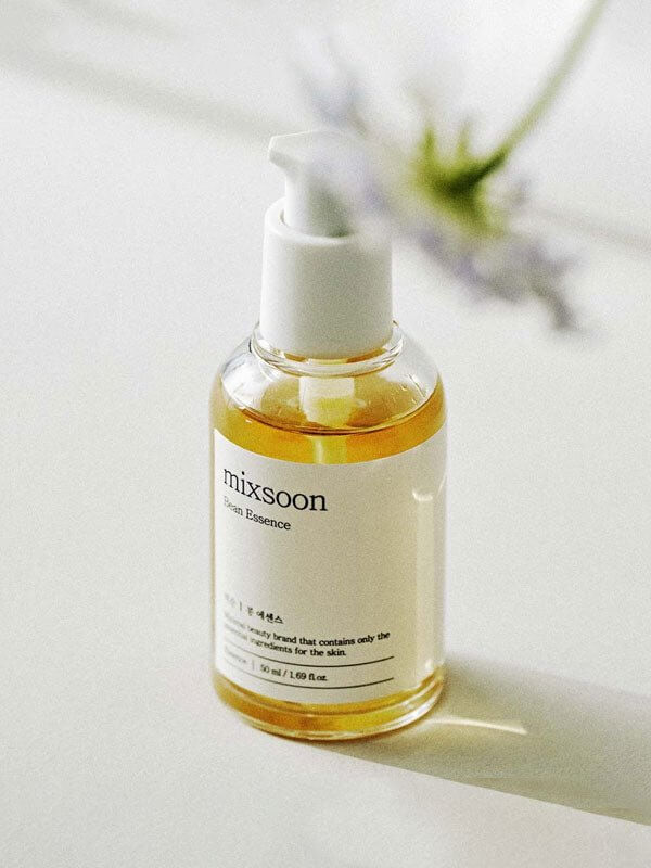 Mixsoon Bean Essence 50 ml –K-beauty fermented bean cream hydrating essence with pomegranate AHALightweight Korean glow essence for texture refinementFermented triple‑ferment essence for radiant skin prepSensitive-skin friendly Mixsoon Bean Essence texture