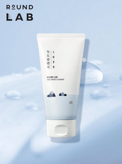 Round Lab 1025 Dokdo Cleanser 150 ml – deep sea water gel cleanser

Low-pH gentle foaming cleanser with hyaluronic acid

Hydrating gel-to-foam cleanser with Ulleungdo deep sea water

Soothing cleanser with ceramide NP and panthenol

Mineral cleanser for sensitive skin